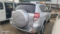 extremely clean foreign used rav4 